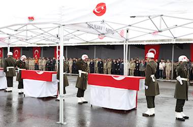 Pençe-Kilit Şehitlerimiz İçin Şırnak 23’üncü Piyade Tümen Komutanlığında Tören Düzenlendi