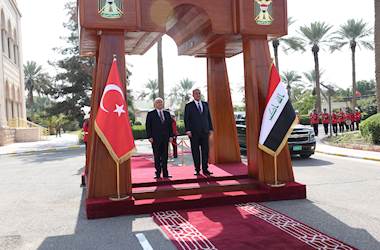 Millî Savunma Bakanı Yaşar Güler, Irak Ziyaretinde Cumhurbaşkanı, Başbakan ve Savunma Bakanı ile Görüşmeler Gerçekleştirdi