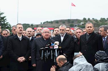 Millî Savunma Bakanı Yaşar Güler, Patlamanın Meydana Geldiği Balıkesir'deki Fabrikada Açıklamalarda Bulundu