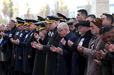 Millî Savunma Bakanı Yaşar Güler ve TSK Komuta Kademesi Şehidimizin Cenaze Törenine Katıldı