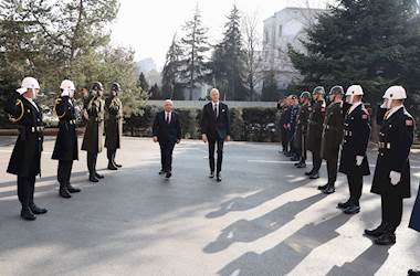 Millî Savunma Bakanı Yaşar Güler, Macaristan Savunma Bakanı Kristof Szalay Bobrovniczky’le Bir Araya Geldi