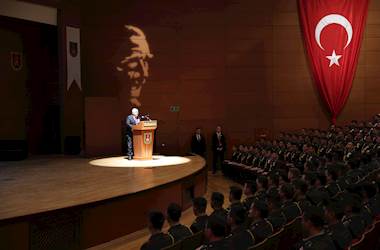 Atatürk’ün Harp Okuluna Girişinin 126’ncı Yıl Dönümü Dolayısıyla Kara Harp Okulunda Tören Düzenlendi 