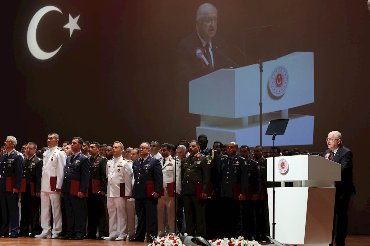 Millî Savunma Bakanı Yaşar Güler, Cumhurbaşkanımız Sayın Recep Tayyip Erdoğan’ın Teşrifleriyle Gerçekleşen Millî Savunma Üniversitesindeki Mezuniyet Töreninde Konuştu