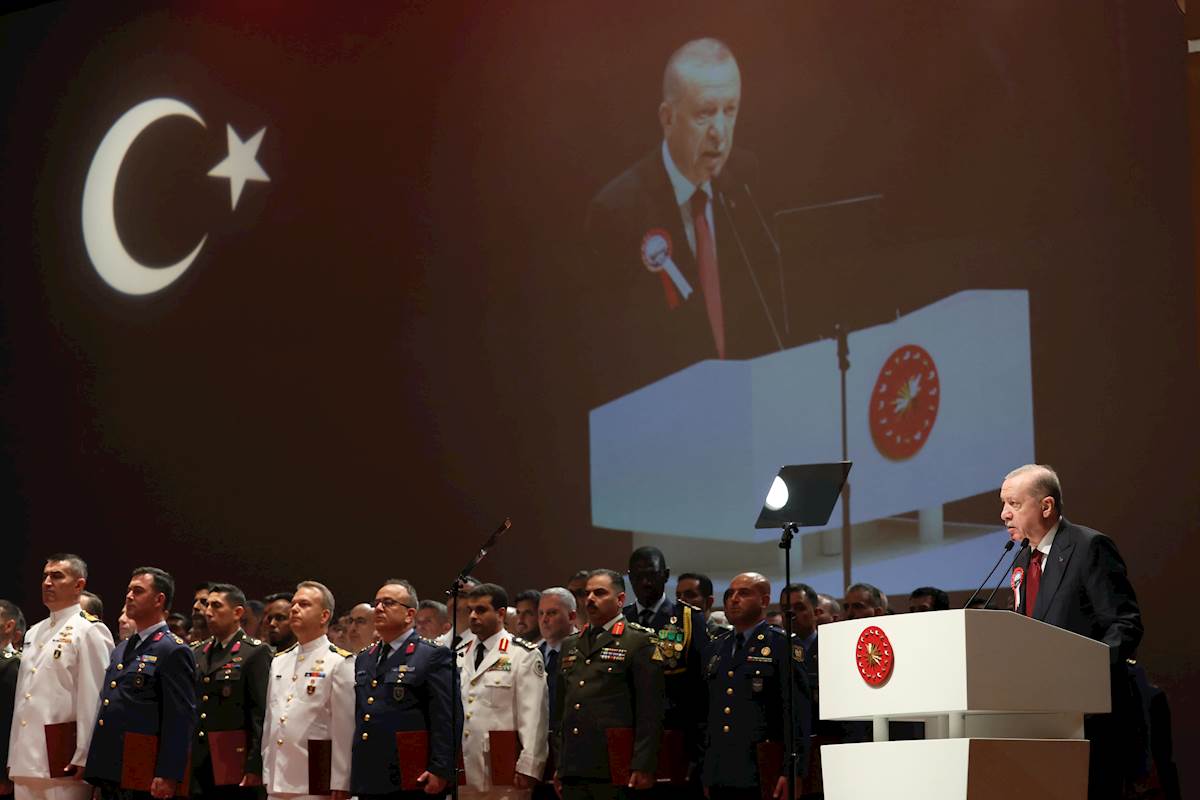 Cumhurbaşkanımız Sayın Recep Tayyip Erdoğan, Millî Savunma Üniversitesinde Gerçekleşen Kurmay Eğitimi Mezuniyet Töreninde Konuştu