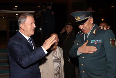 Millî Savunma Bakanı Hulusi Akar, Kazakistan Savunma Bakanı Orgeneral Ruslan Jaksylkov ile Bir Araya Geldi