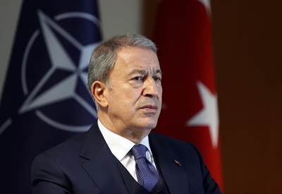 Millî Savunma Bakanı Hulusi Akar, Ramstein’daki Toplantı Sonrası Değerlendirmelerde Bulundu: “İsveç Savunma Bakanı Pal Jonson’un Türkiye’ye Yapacağı Ziyareti İptal Ettik” 