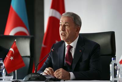 Millî Savunma Bakanı Hulusi Akar, Kayseri’deki Üçlü Toplantıda Konuştu: (Yunanistan) Bu Düşmanca Tavır, NATO’nun Temel İlkelerini Hiçe Sayacak Boyutta Küstahlaştığını Göstermektedir.”