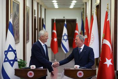 Millî Savunma Bakanı Hulusi Akar ve İsrail Savunma Bakanı Benjamin Gantz Ortak Basın Toplantısı Düzenledi