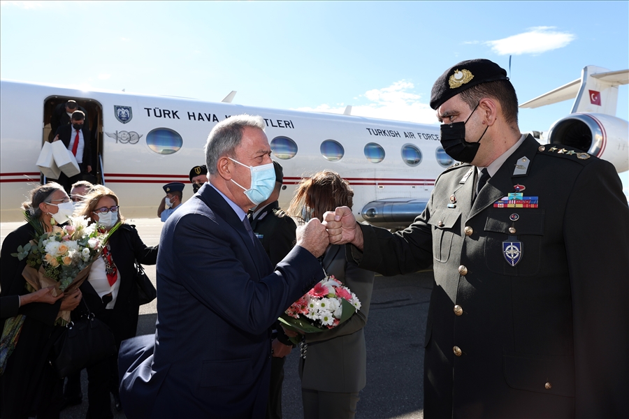 Millî Savunma Bakanı Hulusi Akar, Savunma Bakanları Toplantısı İçin Gürcistan’a Gitti