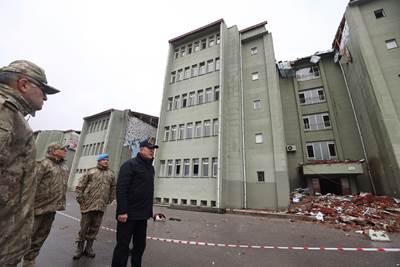 3 Binin Üzerinde Mehmetçik, Deprem Bölgesinde Arama-Kurtarma Çalışmalarına Katılıyor