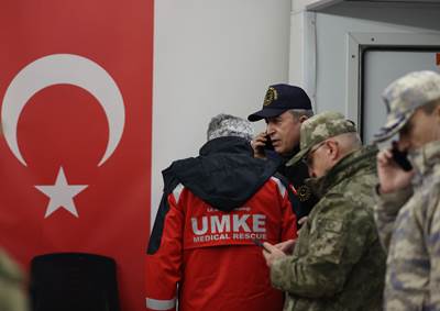 3 Binin Üzerinde Mehmetçik, Deprem Bölgesinde Arama-Kurtarma Çalışmalarına Katılıyor