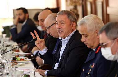 Millî Savunma Bakanı Hulusi Akar, Basın Yayın Kuruluşlarının Ankara Temsilcileri Bir Araya Gelerek Gündeme Dair Açıklamalarda Bulundu